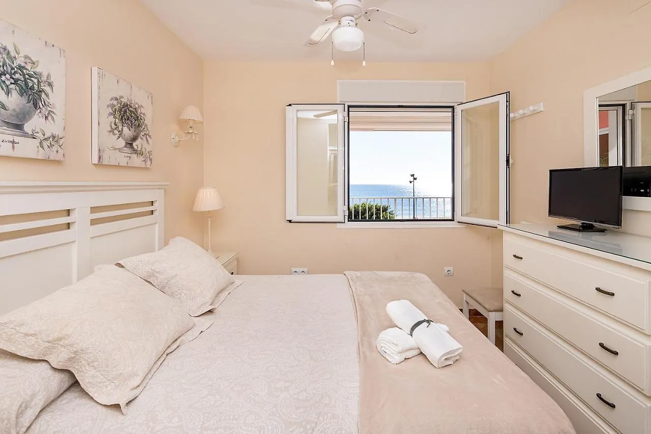 Bhost - The King Apartment Fuengirola 0*,