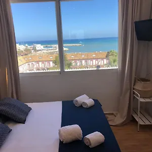 ole-puerto-marina-seaview.hotelsinnerja.org/