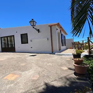 casa-los-altos.in-canary-islands.com/