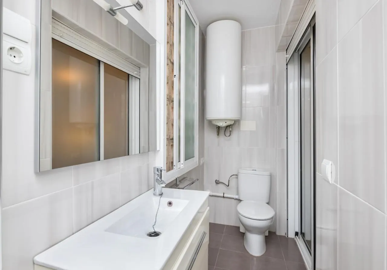 Bhost - The King Apartment Fuengirola Spain